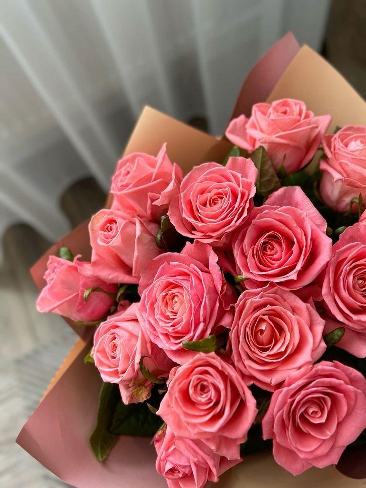 Valley Pulse Craft workshop space where corporate flower arrangements are designed and prepared for business delivery